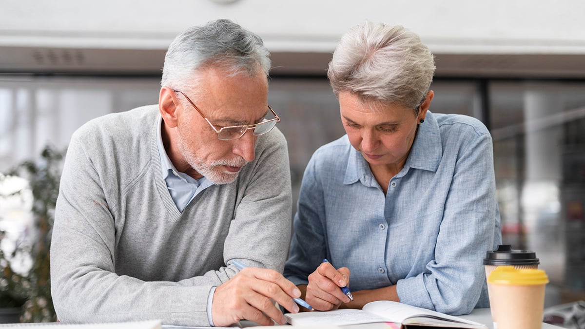 medium-shot-people-learning-together-1200x675